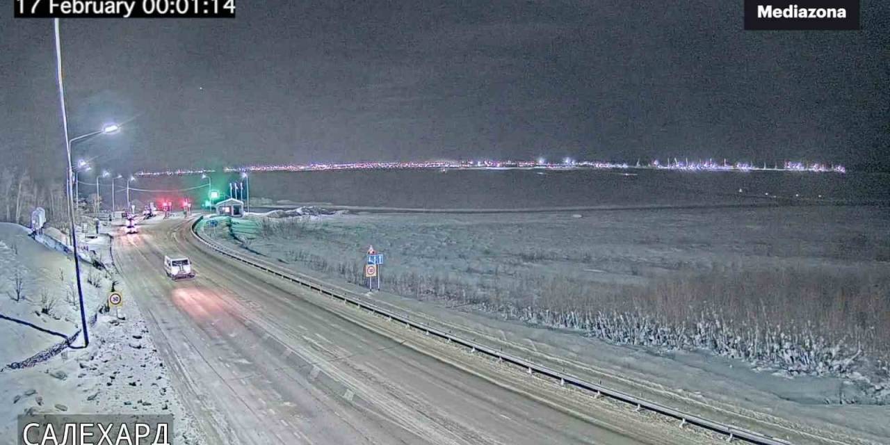 Rus Muhalifler, Navalny’nin Cenazesinin Konvoyla Taşındığı Anların Görüntüsünü Paylaştı