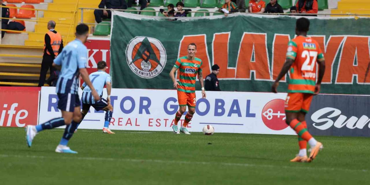 Alanyaspor, Süper Ligde Beraberliğe Abone Oldu