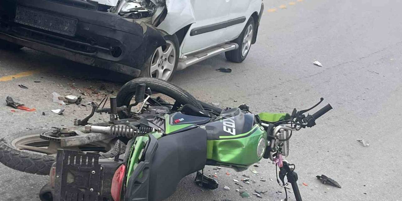 Milas’ta Otomobil İle Motosiklet Çarpıştı: 1 Yaralı