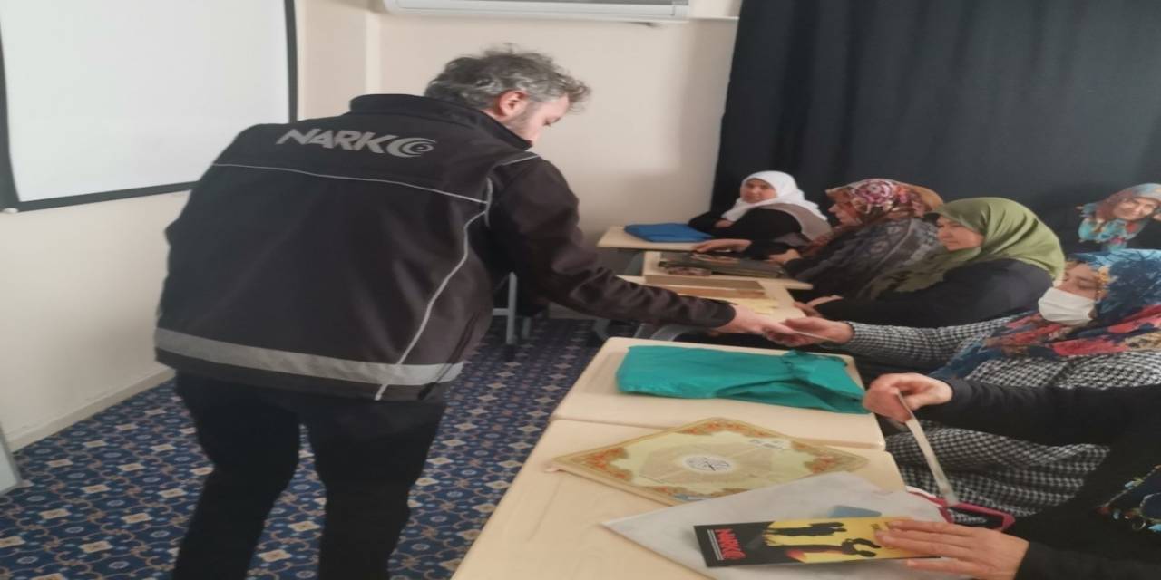 Didim’de Veliler Madde Bağımlılığı Konusunda Bilgilendirildi