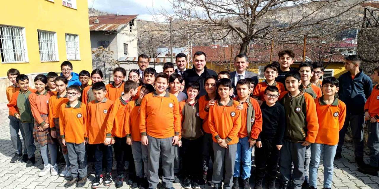 Kaymakam Zor, Öğrencilerle Bir Araya Geldi