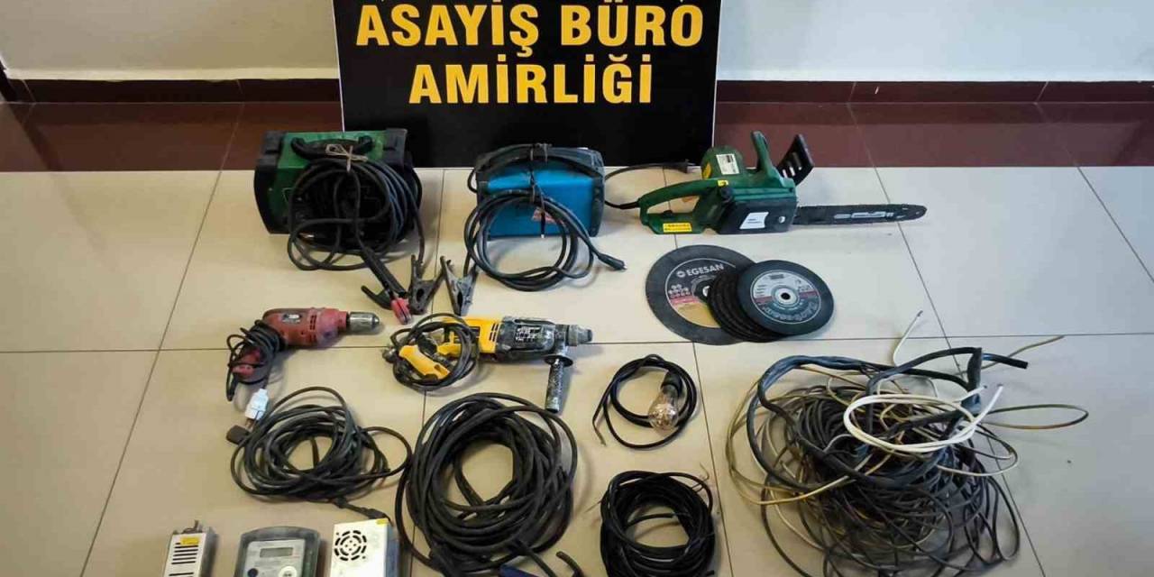 Kuşadası’nda Gece Yarısı Hırsızlık Operasyonu