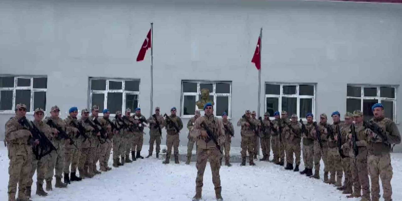 Hakkari’deki Komandolar Öğrencilerin Mektubuna Duyarsız Kalmadı