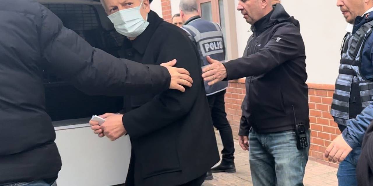 Komşusu Tarafından Öldürülen Adam Son Yolculuğuna Uğurlandı