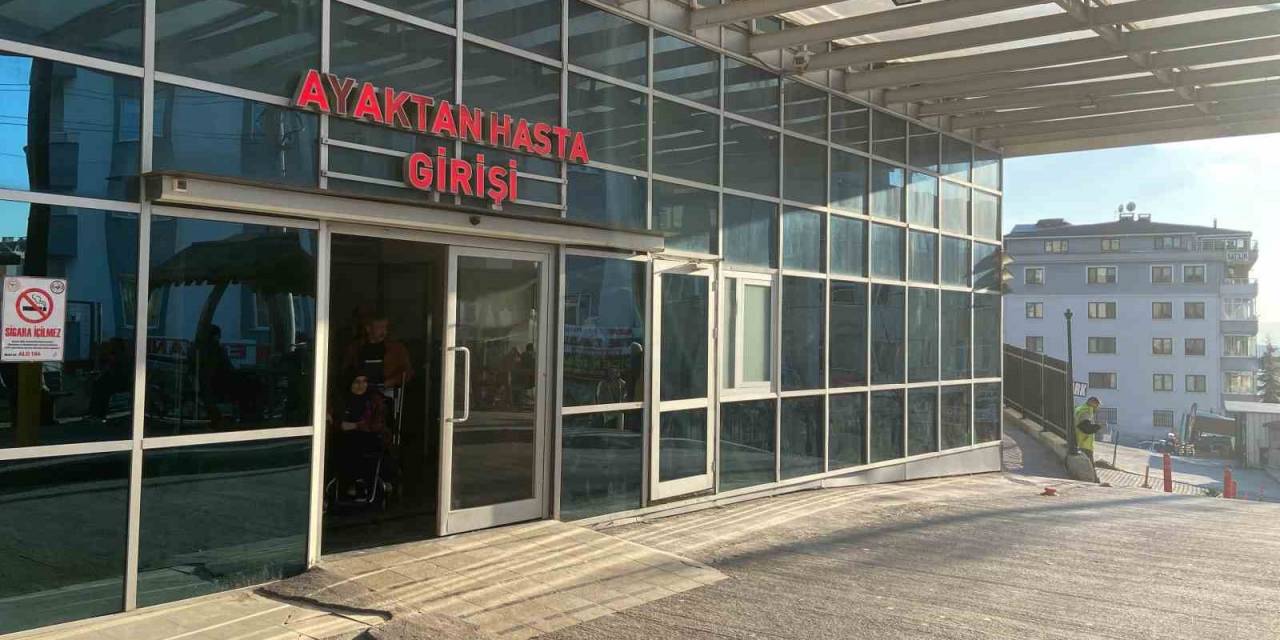 Tavuk Döner Yiyen Öğrenciler Hastanelik Oldu