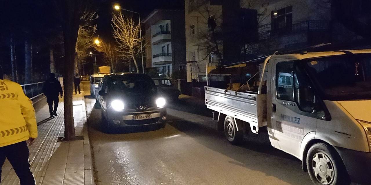 Çocuklarının Kavgasını Ayırmak İsteyen Baba Bıçaklanarak Yaralandı