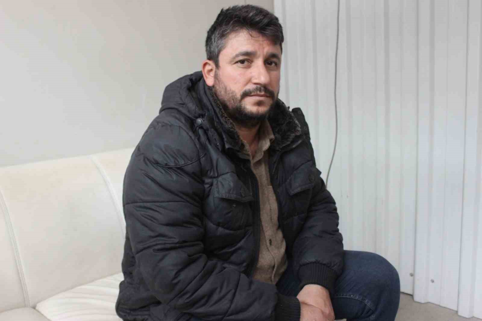 32 Dairelik Apartmandan Sağ Kurtarılan 10 Kişiden Olan Afetzede Vatandaş,  Yaşadıklarını Unutamıyor