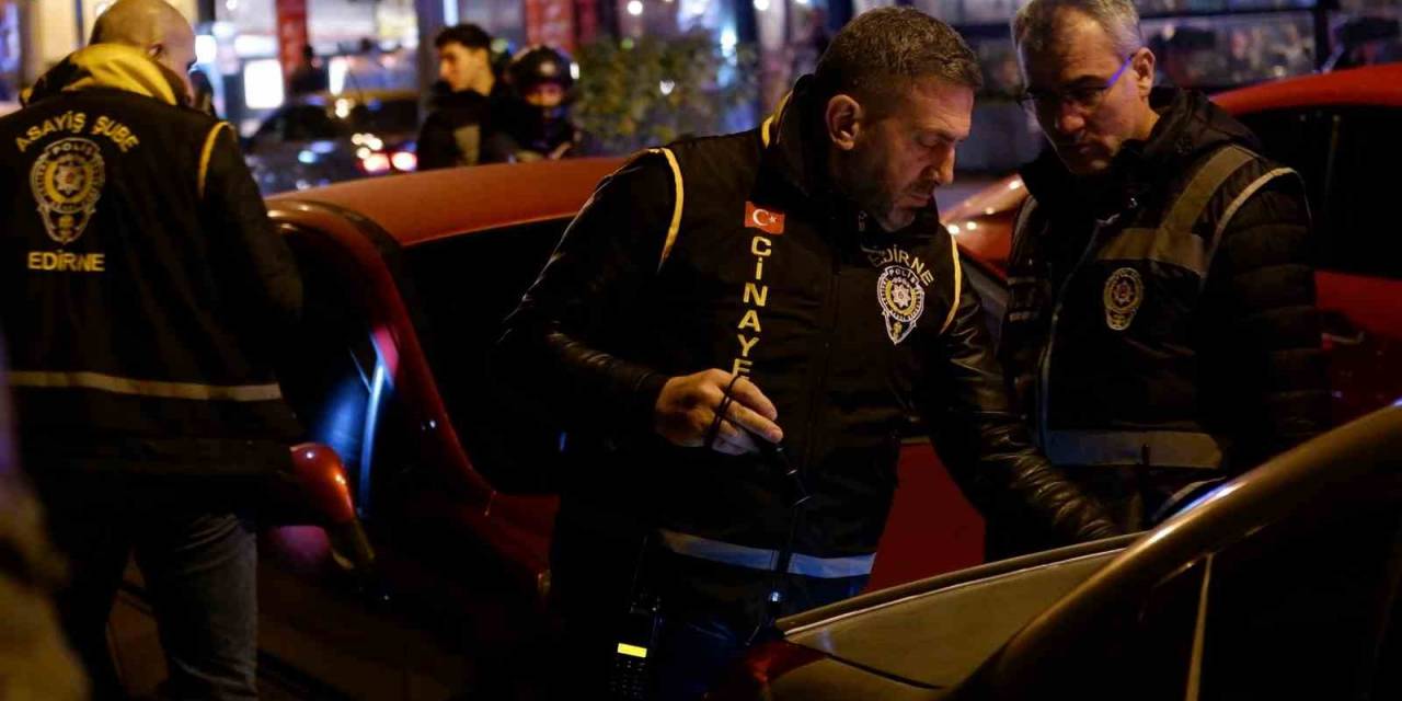 Denetimde Ceza Yememek İçin Cam Filmlerini Söktüler