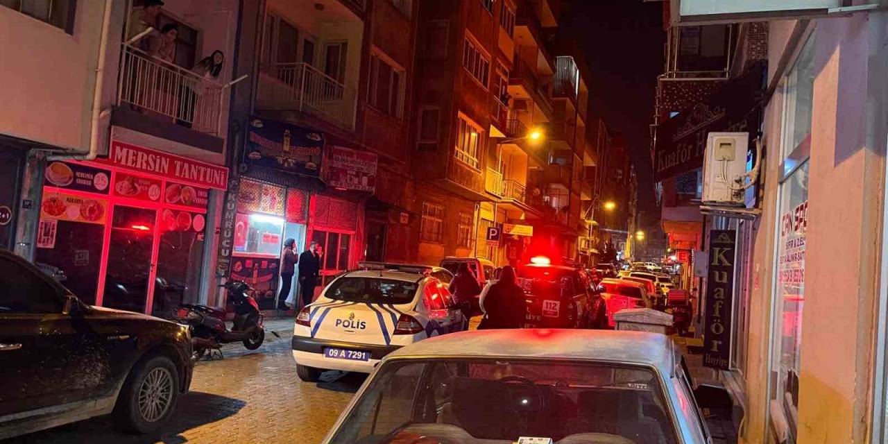 Balkondan Düşen Adam Hayatını Kaybetti