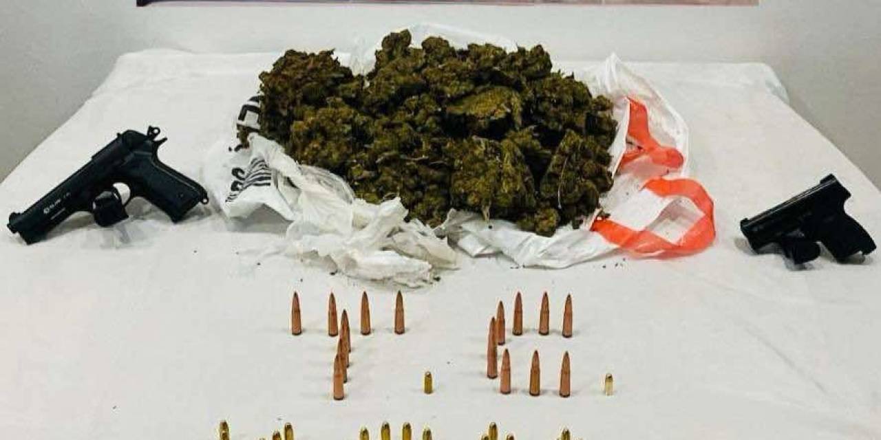 Elazığ’da 3 Kilo Skunk Ve 2 Adet Silah Ele Geçirildi