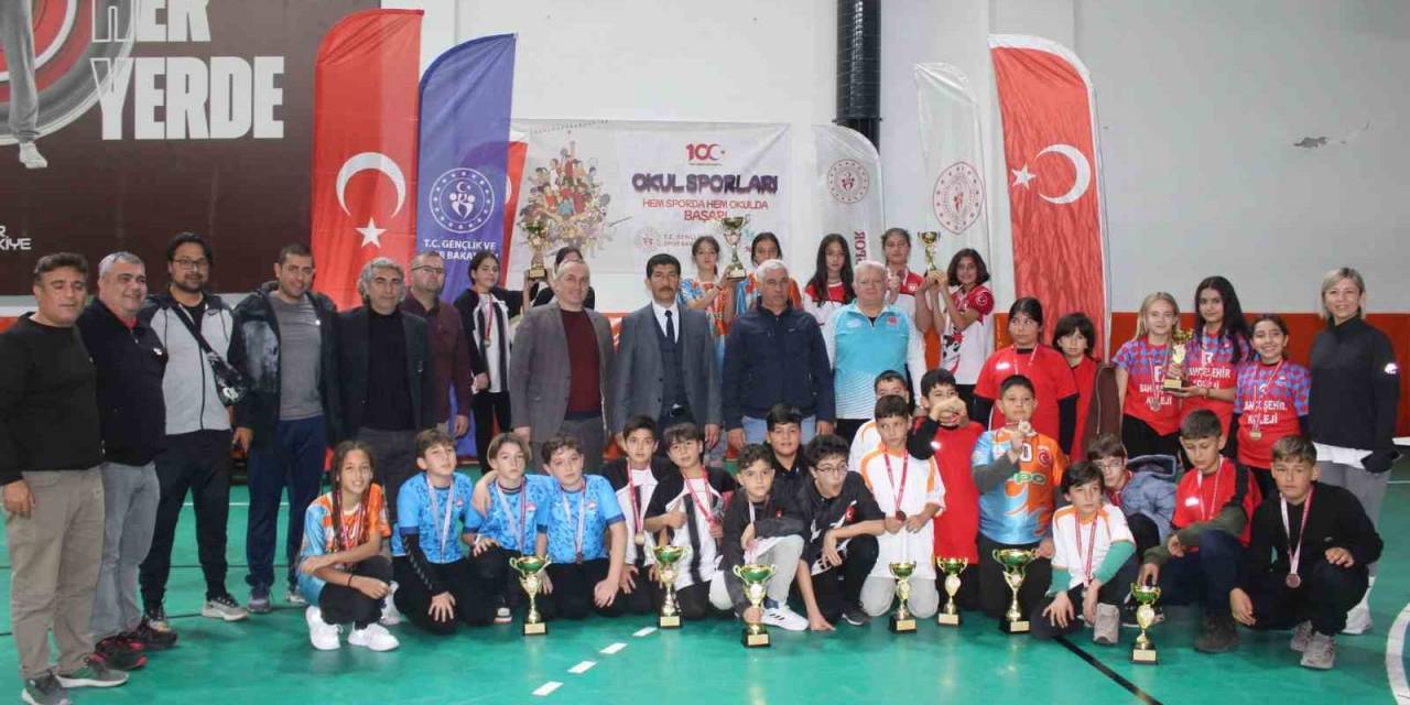 Floor Curling Küçükler  İl Birinciliği Müsabakaları Köyceğiz’de Yapıldı