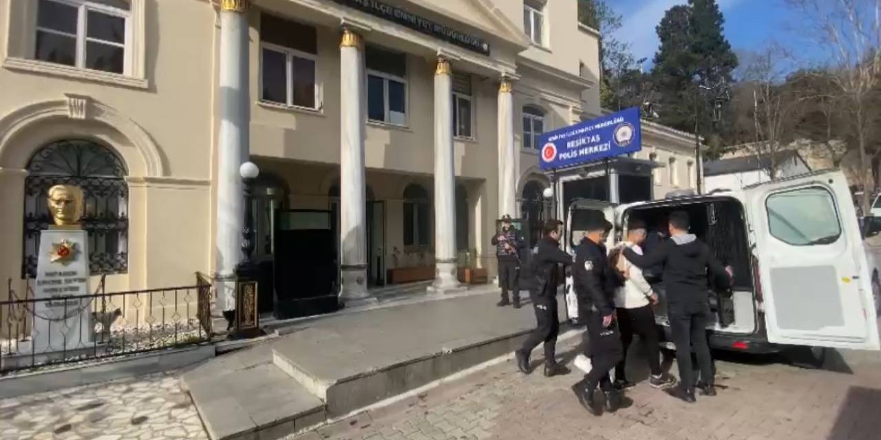 İstanbul’da Sahilde Oturan Gence Silahlı Saldırı Kamerada: “Abi Mi Oldunuz” Deyip Kurşun Yağdırdı