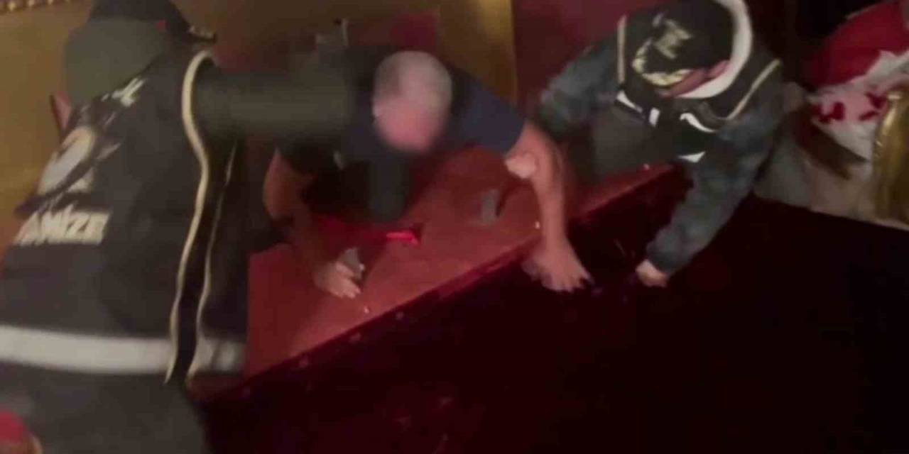 Şahinler Çetesine Yeni Operasyon: Çete Lideri Yatak Odasındaki Gizli Bölmede Böyle Yakalandı