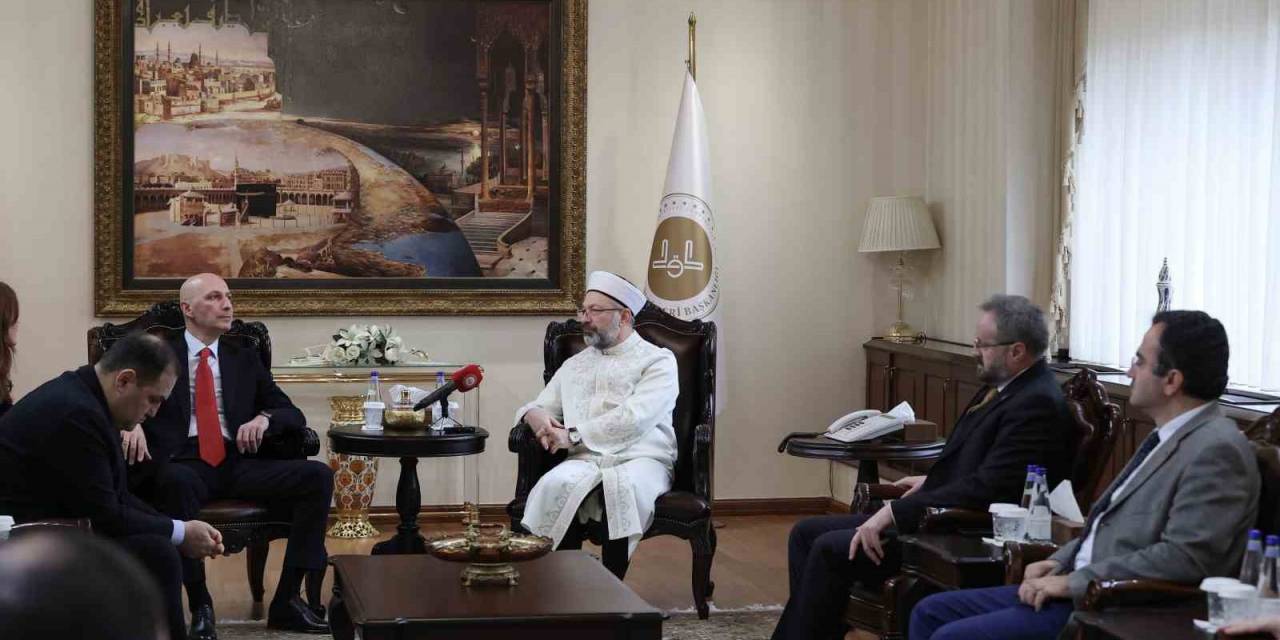 Diyanet İşleri Başkanı Erbaş, Gürcistan Devlet Din İşleri Ajansı Başkanı Vashakmadze’yi Kabul Etti