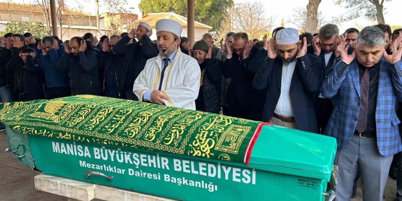 Batan Gemide Hayatını Kaybeden Gemicinin Babası: “Gitme Diye Israr Ettim”