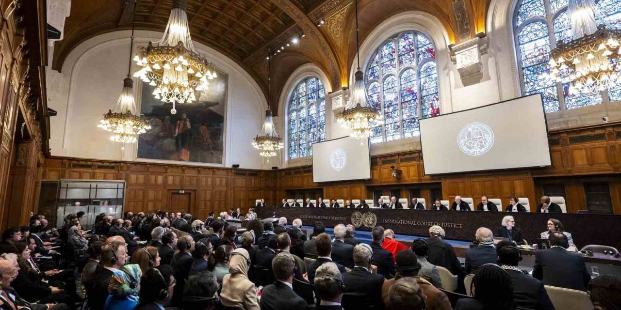 Mısırlı Hukuk Danışmanı Moussa: "Tarih Bizi Bugünkü Tepkimize Göre Yargılayacak"