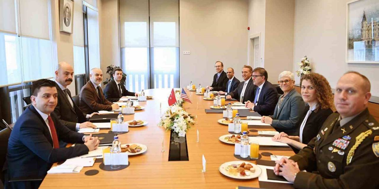 Cumhurbaşkanı Dış Politika Ve Güvenlik Başdanışmanı Kılıç, Abd Dışişleri Ve Savunma Bakanlıkları Müsteşar Yardımcılarını Kabul Etti