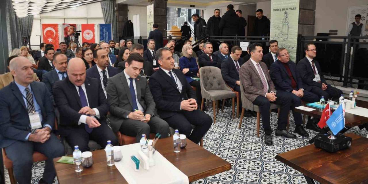 Kars’ta Kaz Ve Gastronomi Paneli