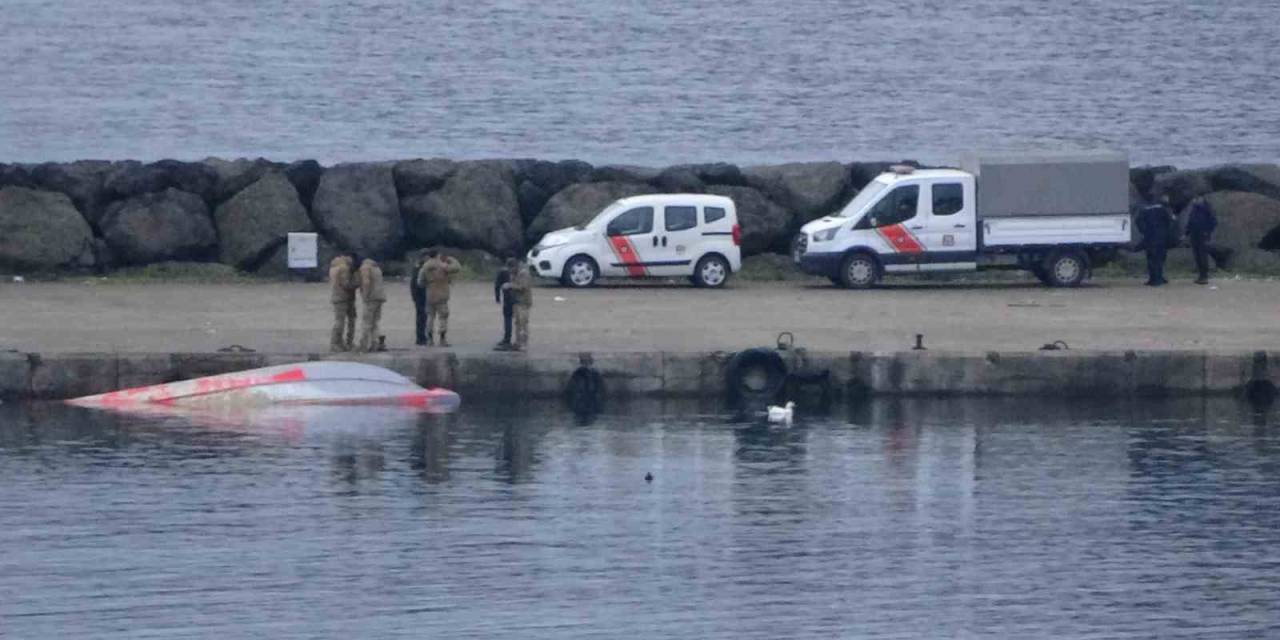 Trabzon Valiliği, Bomba Şüphesi Bulunan Tekne İle İlgili Açıklama Yaptı