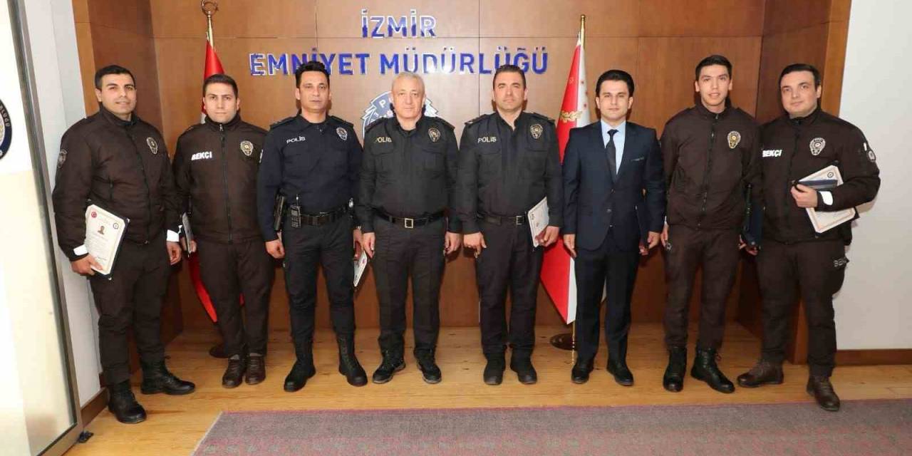 Hırsızları Suçüstü Yakalayan Emniyet Mensupları Ödüllendirildi