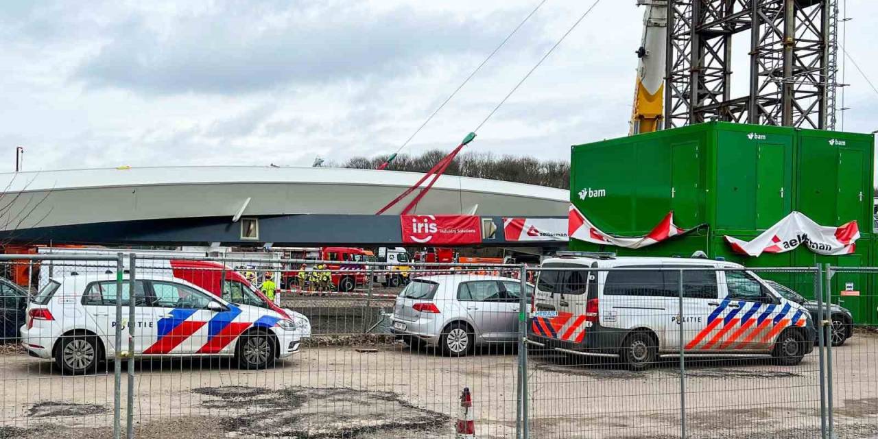 Hollanda’da İnşaat Halindeki Köprü Çöktü: 2 Ölü