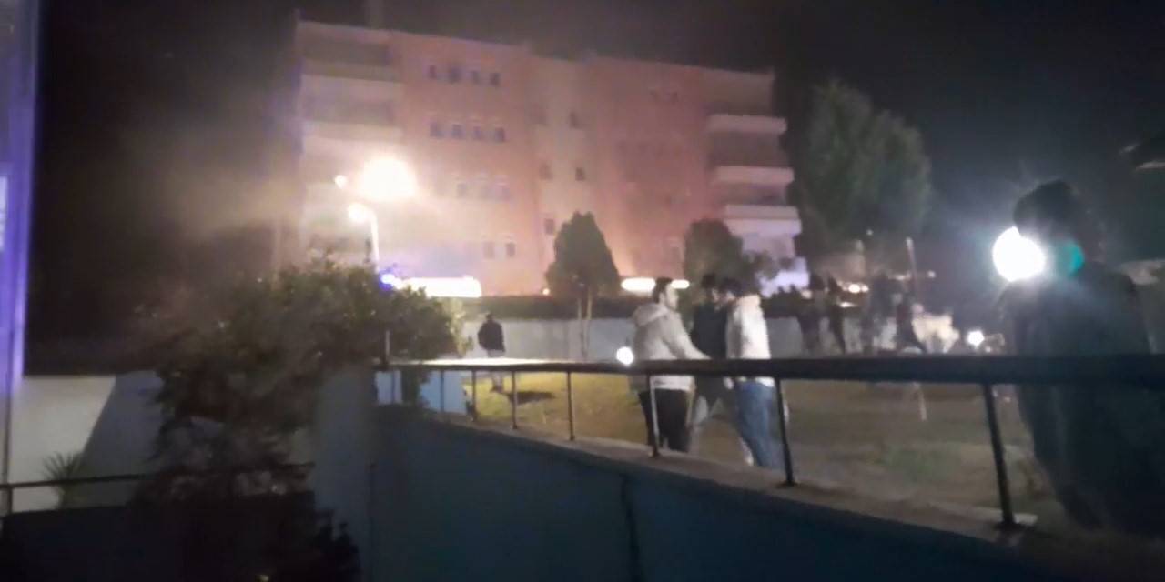 Kyk Yurdunun Lojmanındaki Yangında 1 Kişi Dumandan Etkilendi