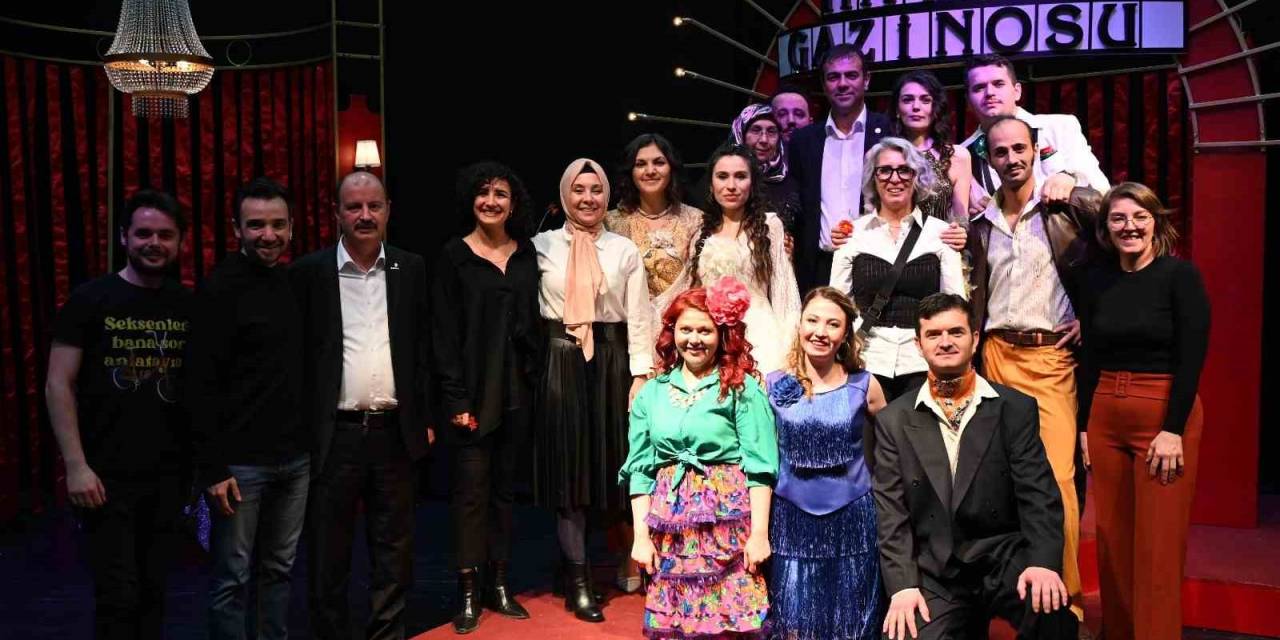 “Hayat Gazinosu” Seyircisiyle Buluşmaya Devam Ediyor