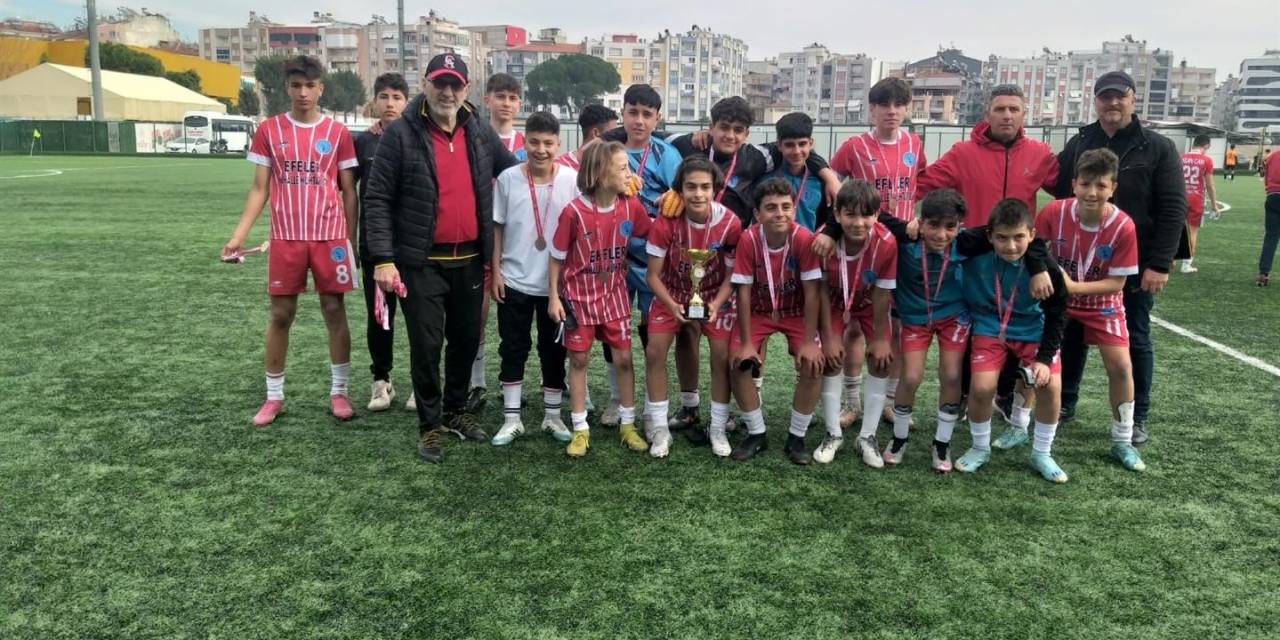 Aydın’da Yıldız Erkekler Ve Kızlar Futbol Müsabakaları Heyecanı Sona Erdi