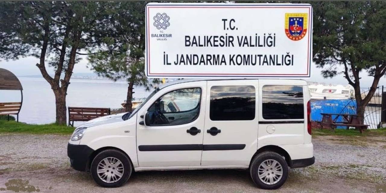 Balıkesir’de 173 Düzensiz Göçmen Ve 2 Organizatör Yakalandı