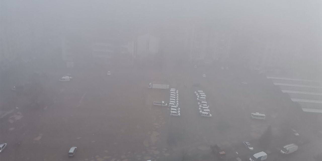 Kayseri Güne Sisle Uyandı: Görüş Mesafesi 10 Metreye Düştü