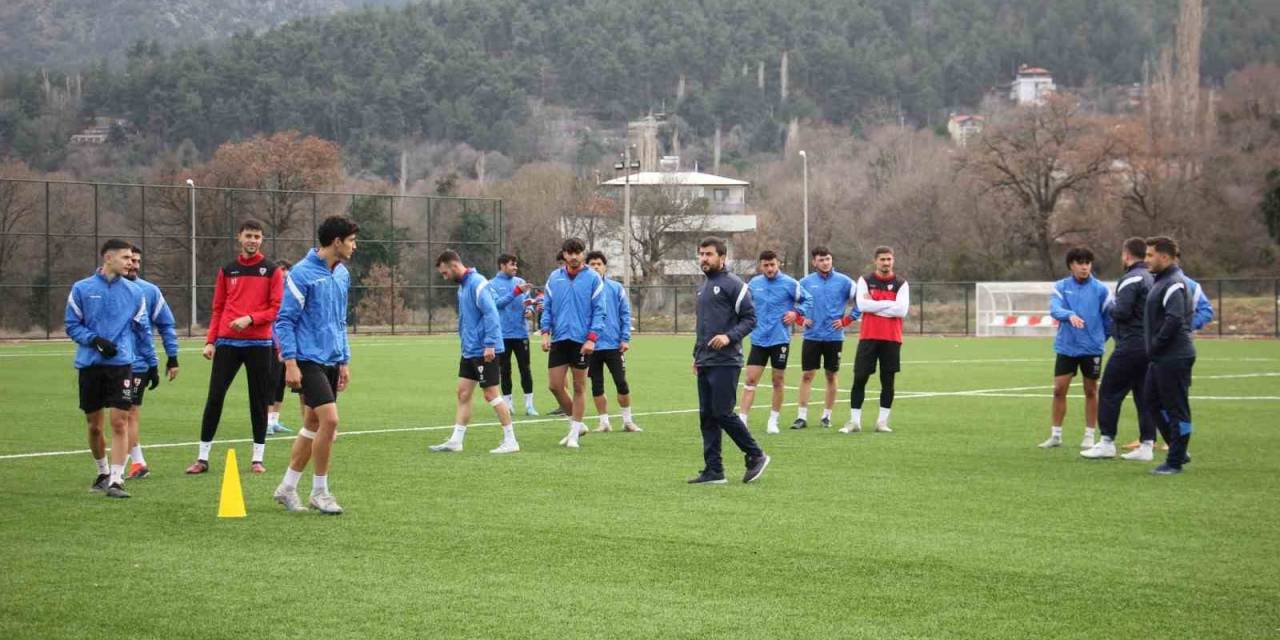 Irlıganlıspor, Kumluca’ya 3 Puan İçin Gidiyor