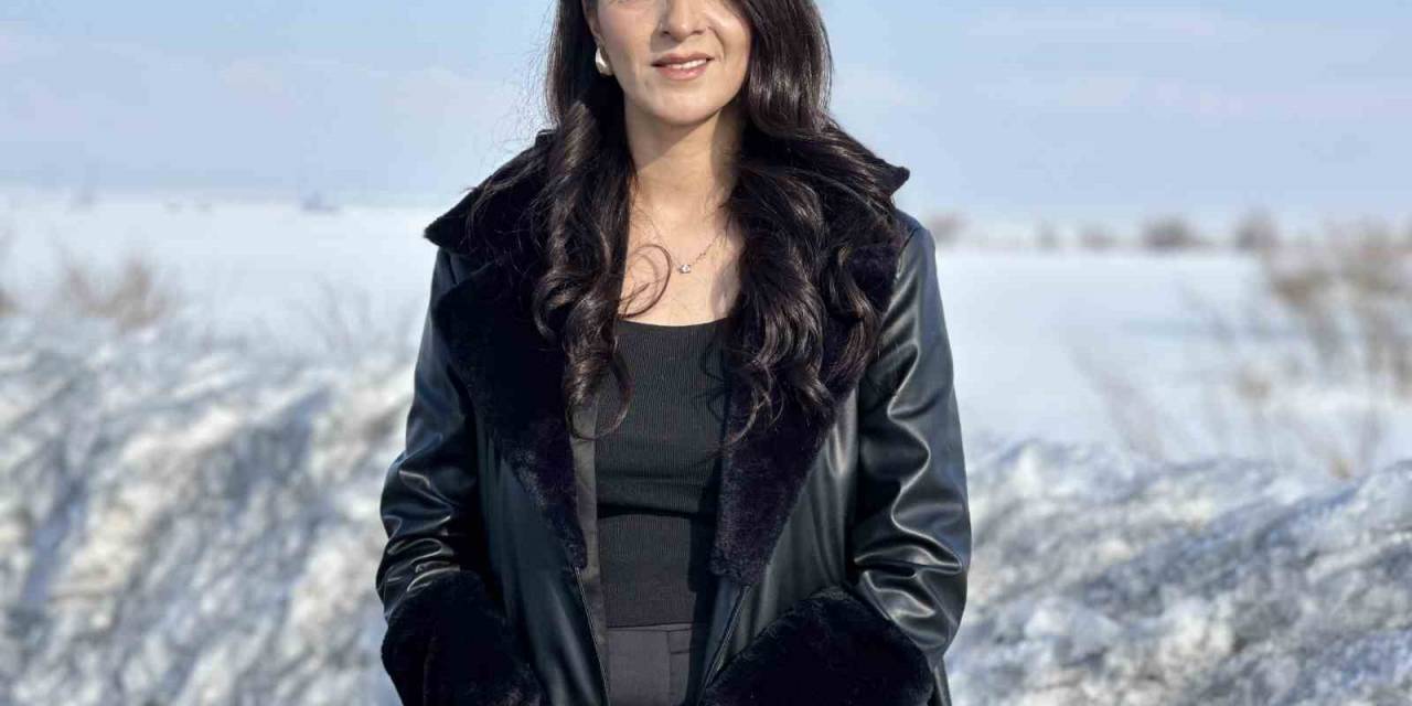 Kendi Köyünde 6 Erkeğe Karşı Aday Oldu