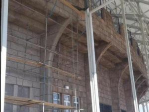 Osmanlı Stadı’nın Etrafı Surlarla Çevriliyor