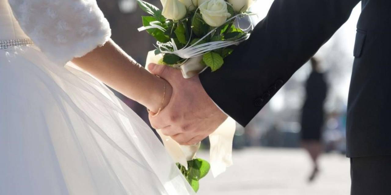 Erzincan’da 1 Yılda Bin 383 Çift Evlendi, 394 Çift Boşandı