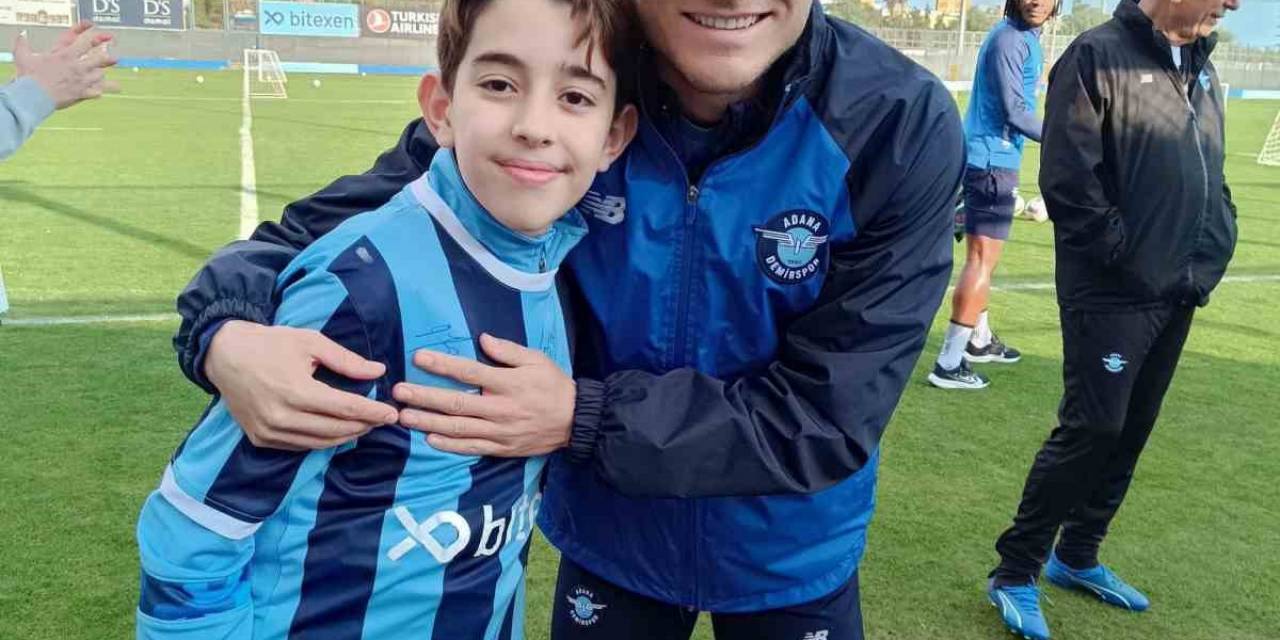 Babası Katledilen Demir Güdük’ü Adana Demirspor Kulübü Ve Taraftarları Unutmadı