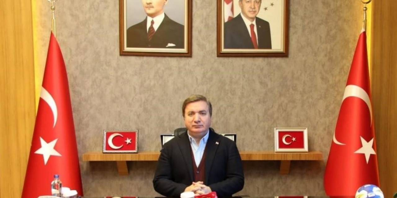 Vali Aydoğdu: “Bu Mübarek Gecede, Gönül Gözümüzle Hakk’ın Nurunu Müşahede Etmeye, Kalplerimizi Marifetullah İle Doldurmaya Gayret Gösterelim”