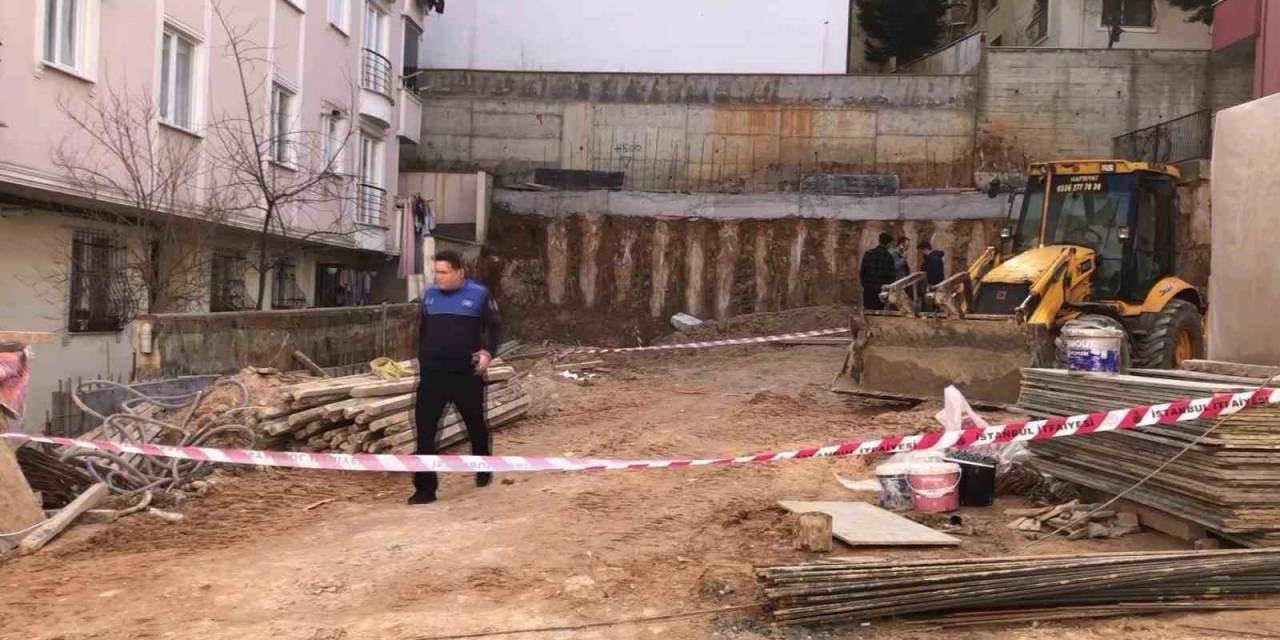 Sancaktepe’de Göçük Altında Kalan İşçi Hayatını Kaybetti