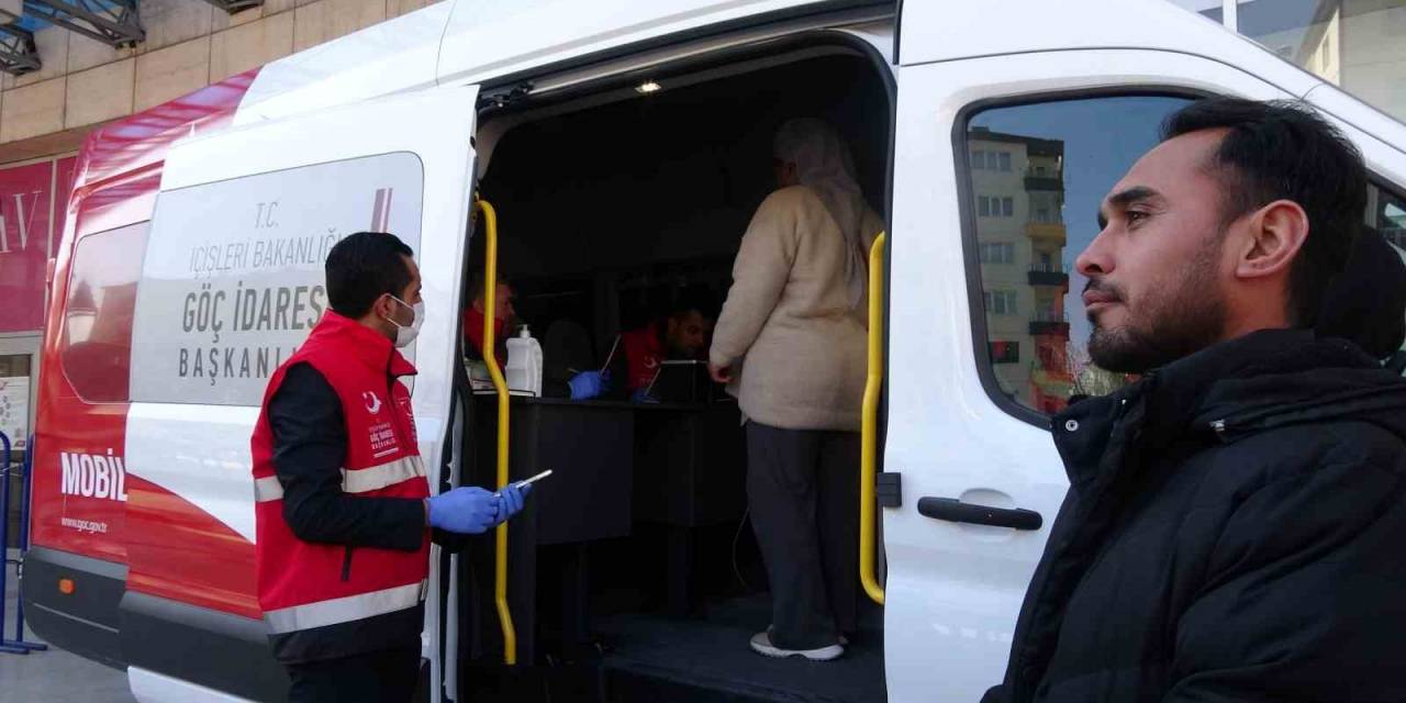 Çankırı’da Düzensiz Göçmenlere Yönelik Mobil Göç Noktası Aracı Hizmete Başladı