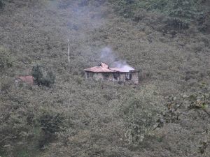 Giresun’da Ahşap Ev Yanarak Kül Oldu