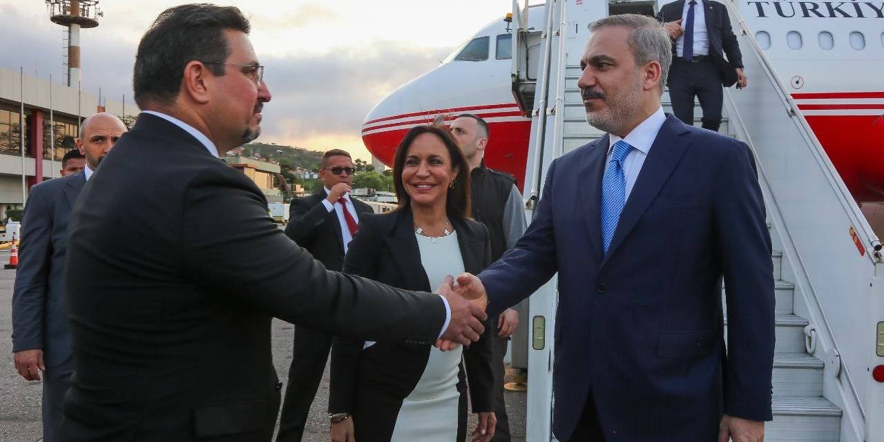 Venezuela Devlet Başkanı Maduro: "Erdoğan’ın Filistin Konusundaki Duruşu Dünya İçin Örnek Teşkil Ediyor"