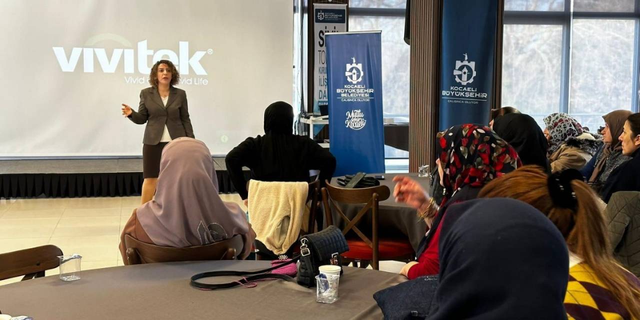 Kadın Çiftçilere Eğitim