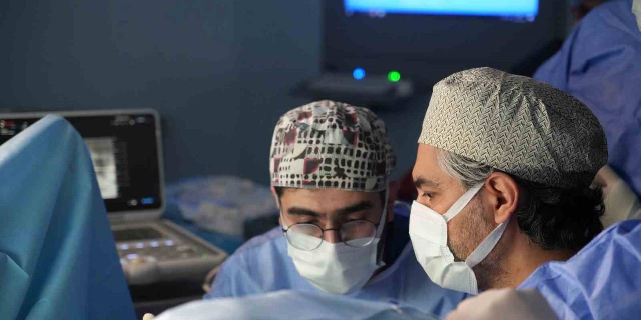 Yabancı Ülkelerden Doktorlar, Şehir Hastanesindeki Ameliyatları İzlemek İçin Sıraya Girmeye Başladı