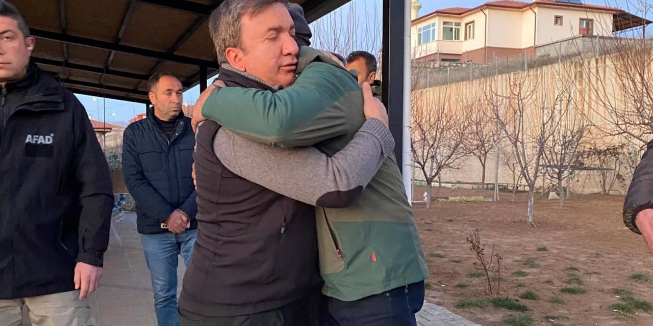 Vali Aydoğdu, Kayıp Madencilerin Ailelerini Yalnız Bırakmıyor