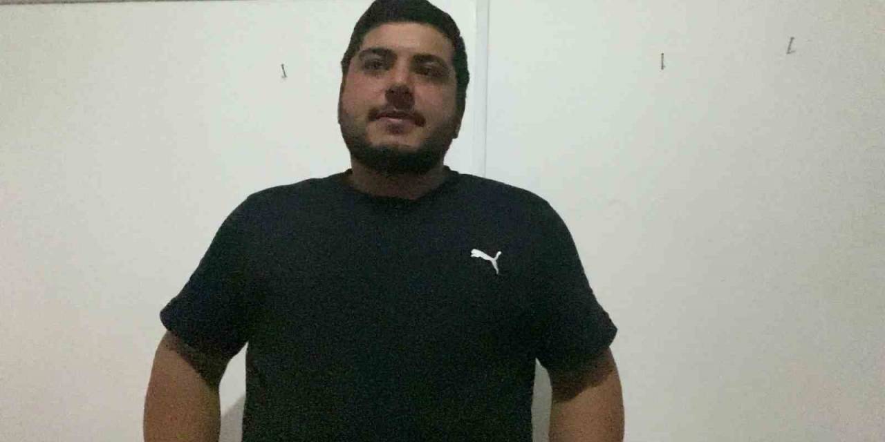 Direksiyonu Kitlendi Duvara Girdi