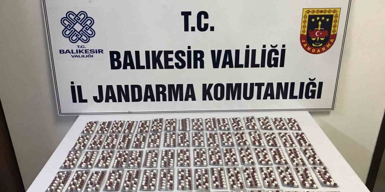 Durdurulan Araçtan 1139 Adet Uyuşturucu Hap Çıktı