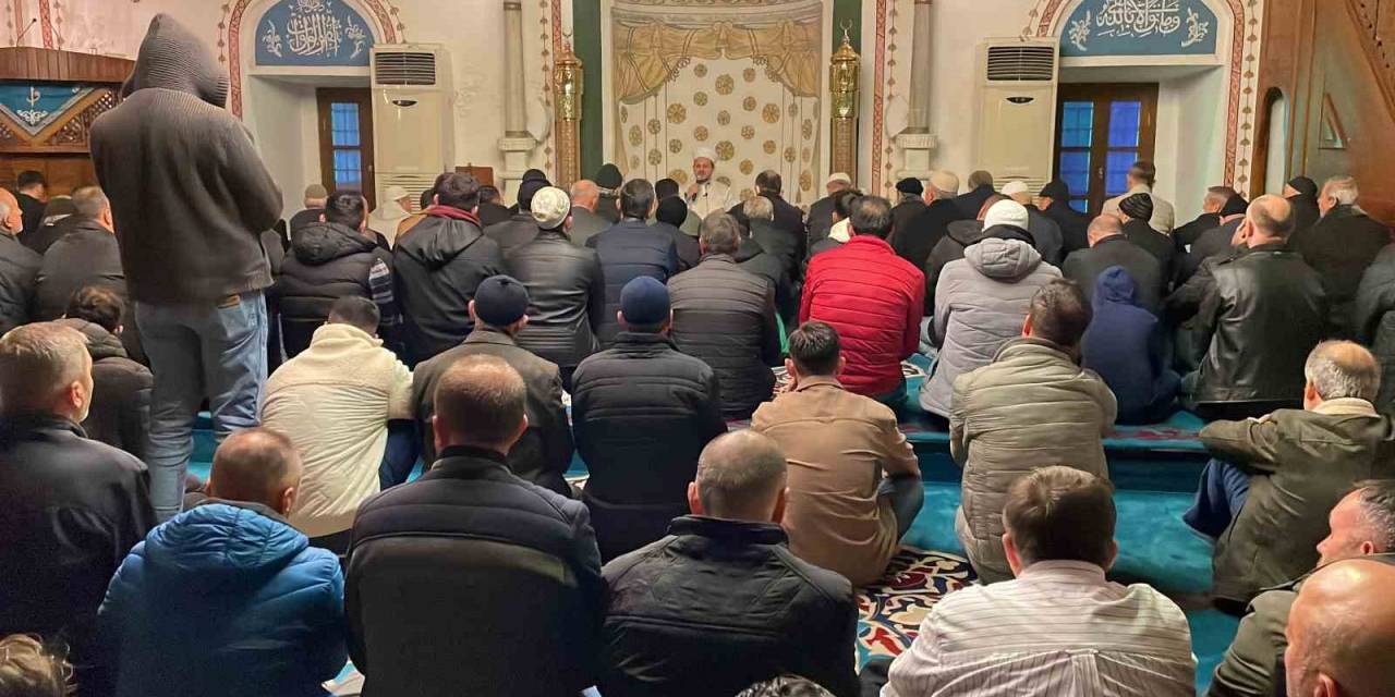 Kırklareli’nde Berat Kandili Dualarla İhya Edildi