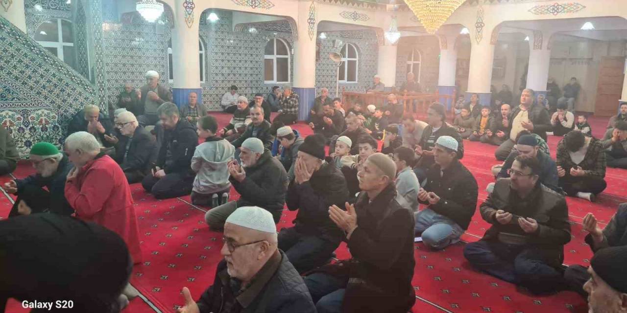 Alaplı’da Berat Kandili İdrak Edildi