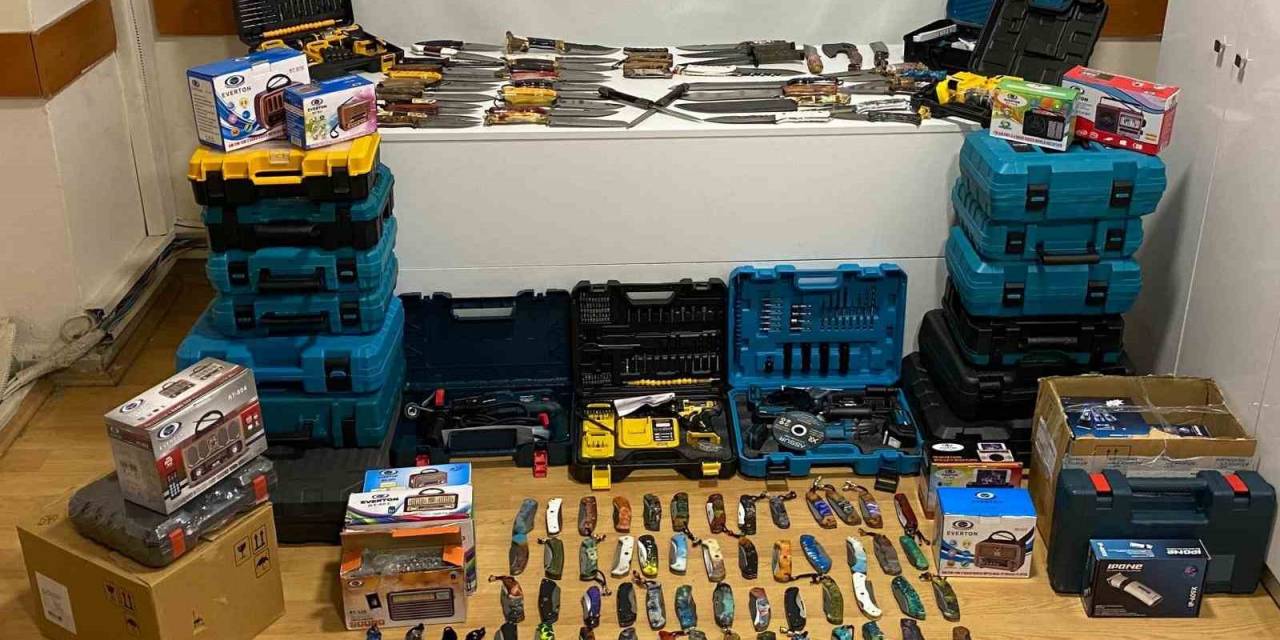 Sosyal Medya Üzerinden Kesici Alet Satan Şahıs Siber Polisine Yakalandı