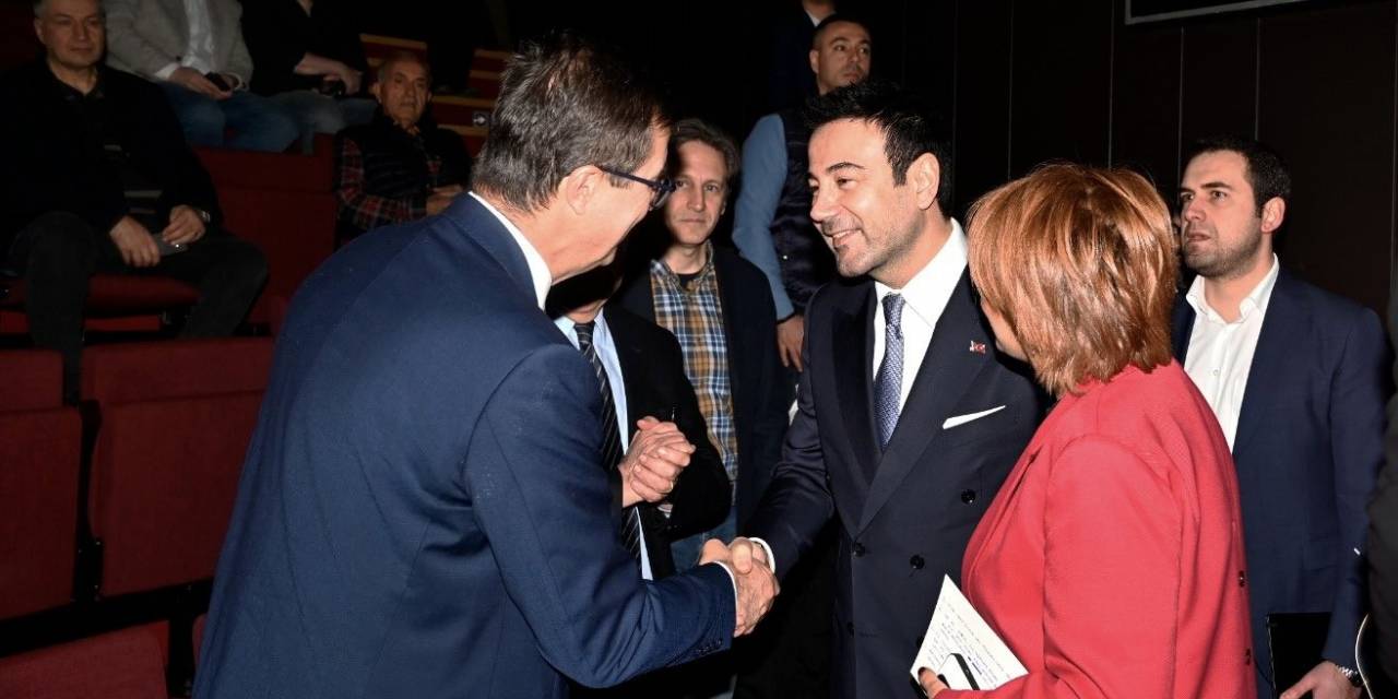 Beşiktaş Belediyesi ‘Dirençli Yapılar Güvenli Beşiktaş’ Paneli Düzenledi