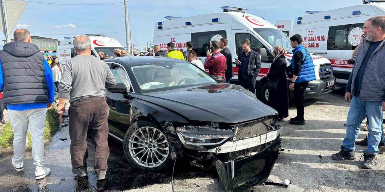 Ak Parti Sakarya Milletvekili Ali İnci’nin Karıştığı Kazada 5 Kişi Yaralandı